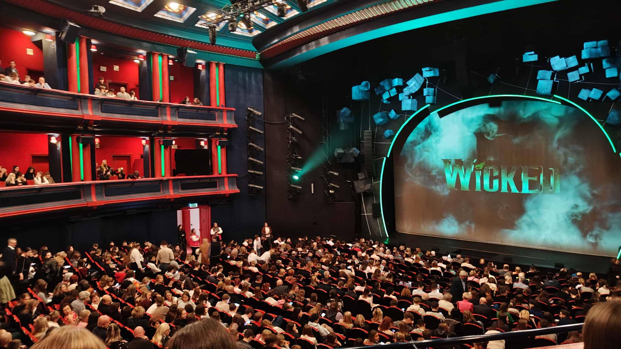 Teatr i kino w ramach programu „Wyjście z klasą”
